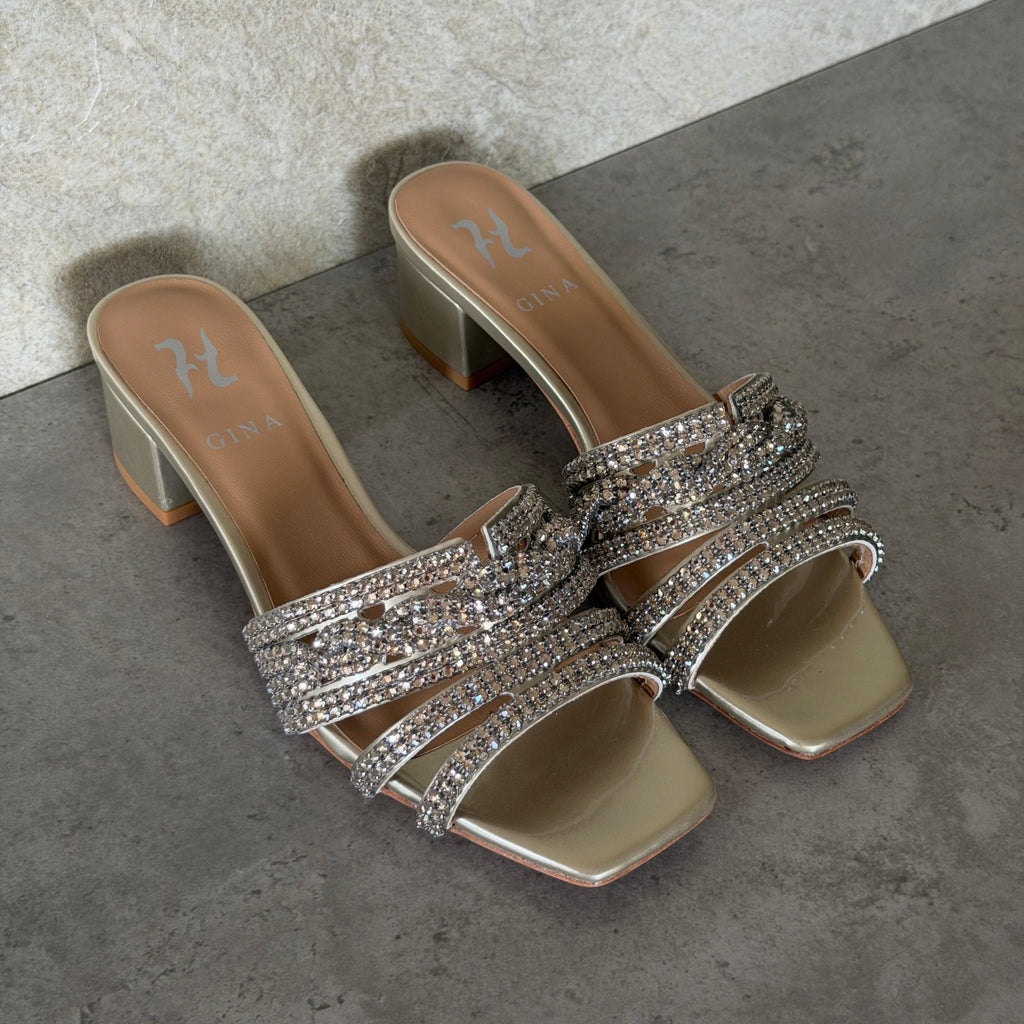 Gina Sandal