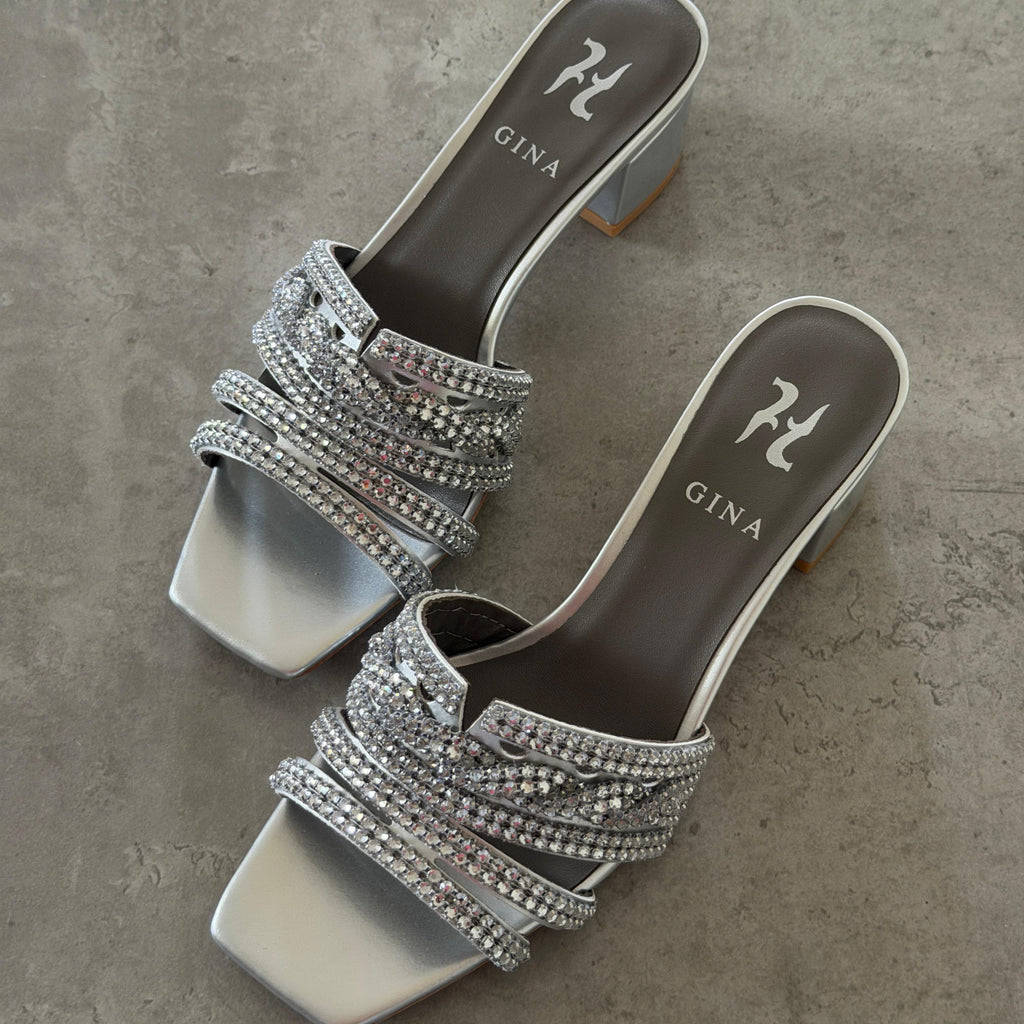 Gina Sandal