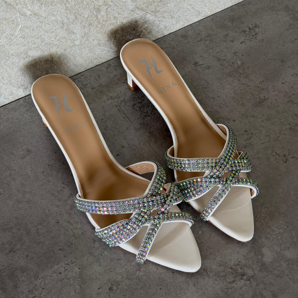 Gina Sandal