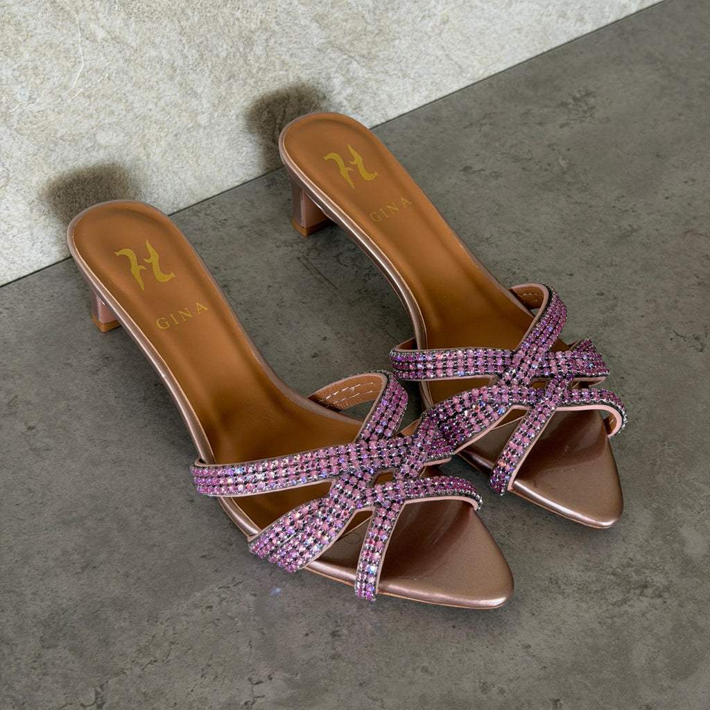 Gina Sandal