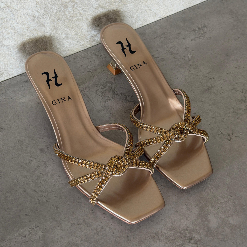 Gina Sandal
