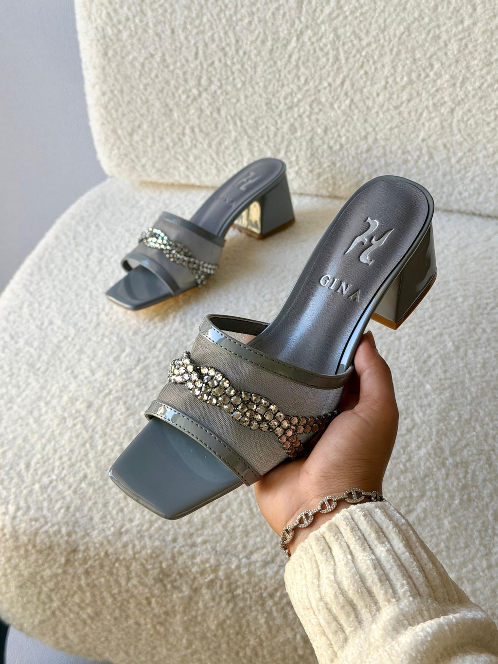 Gina Sandal