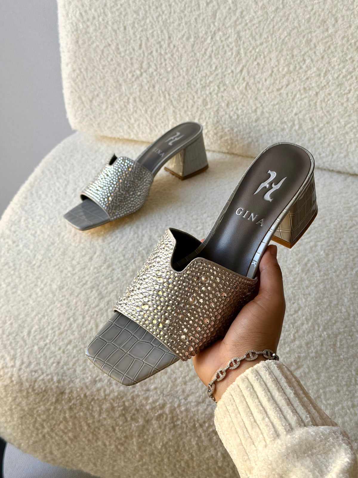 Gina Sandal