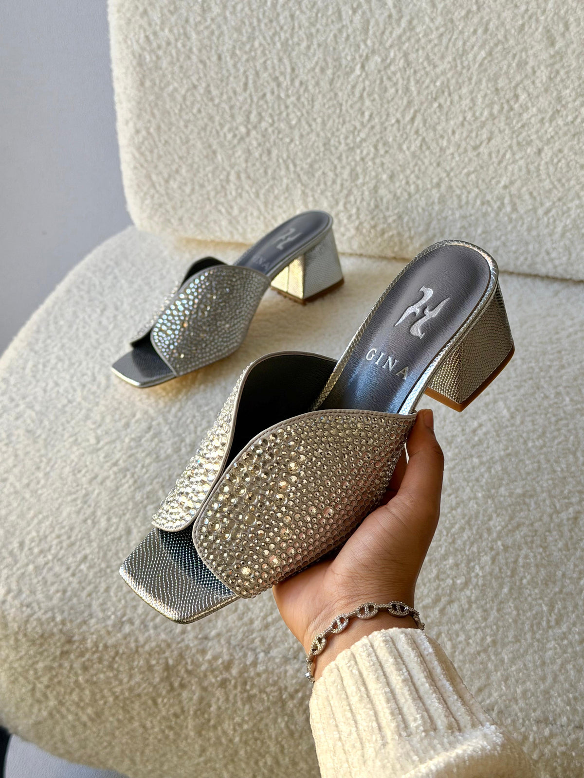 Gina Sandal