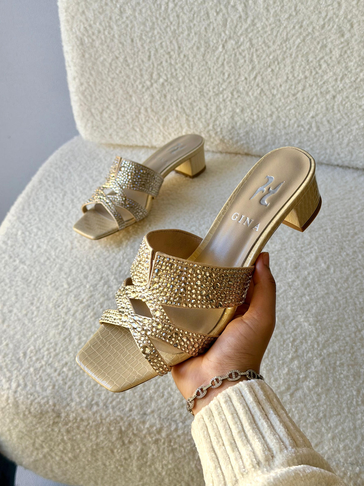 Gina Sandal