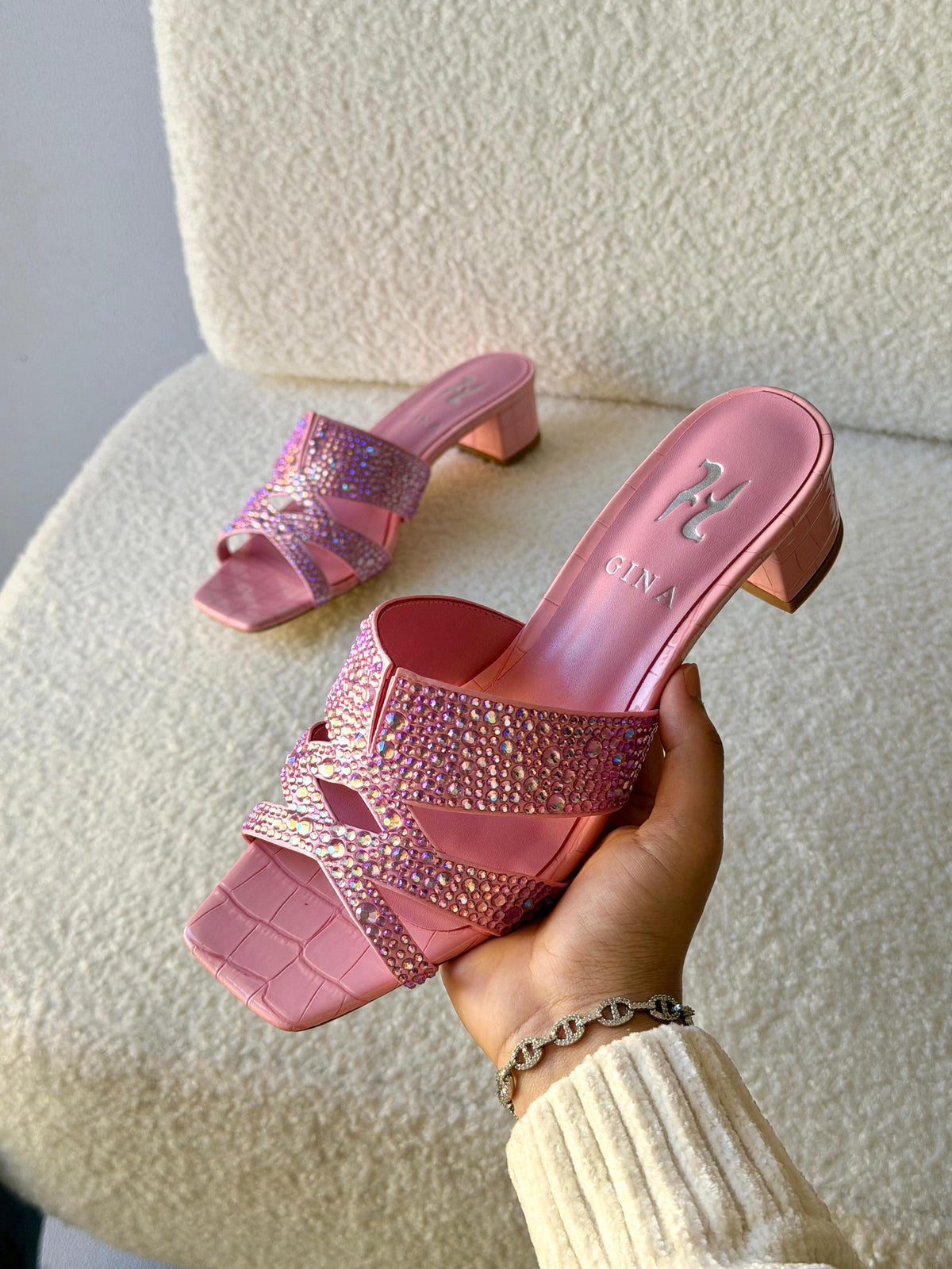 Gina Sandal