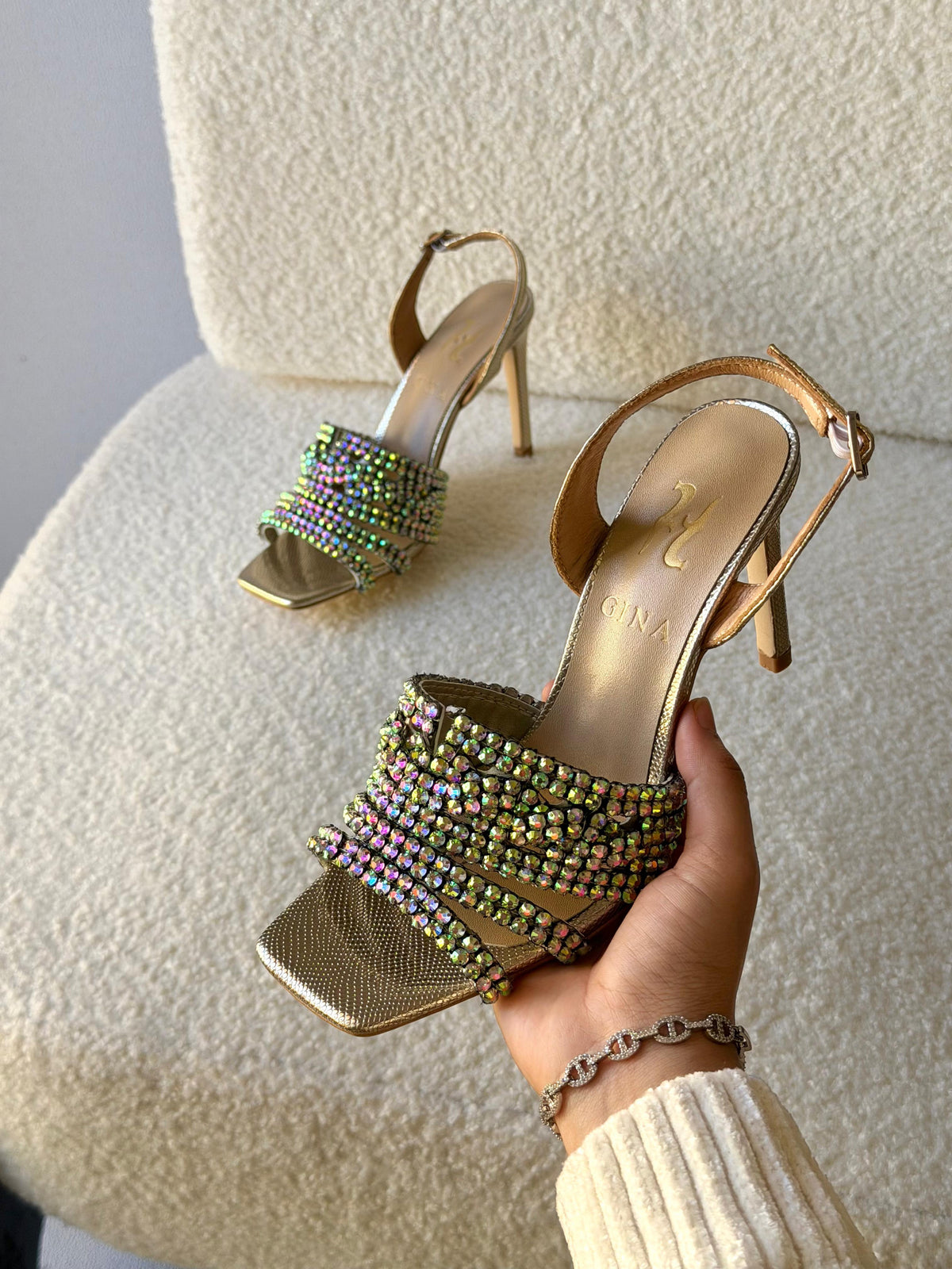 Gina Sandal