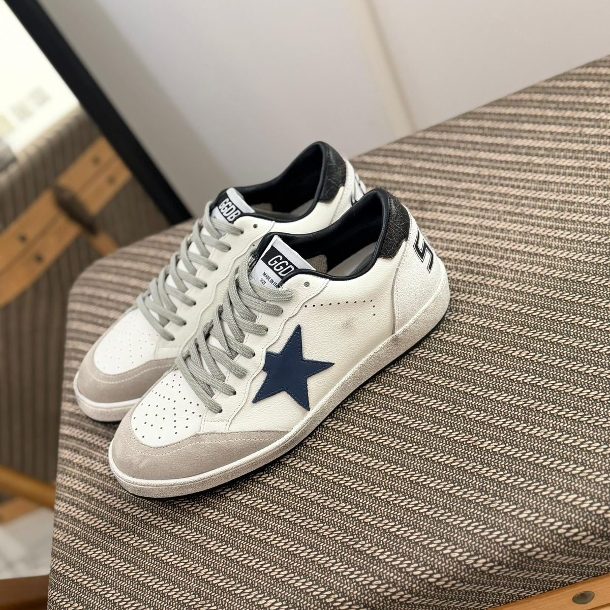 Golden Goose Sneakers