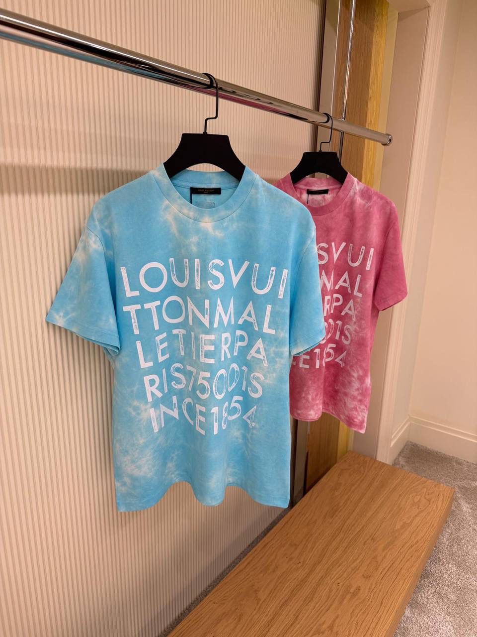 Louis Vuitton Short Sleeve T-shirt