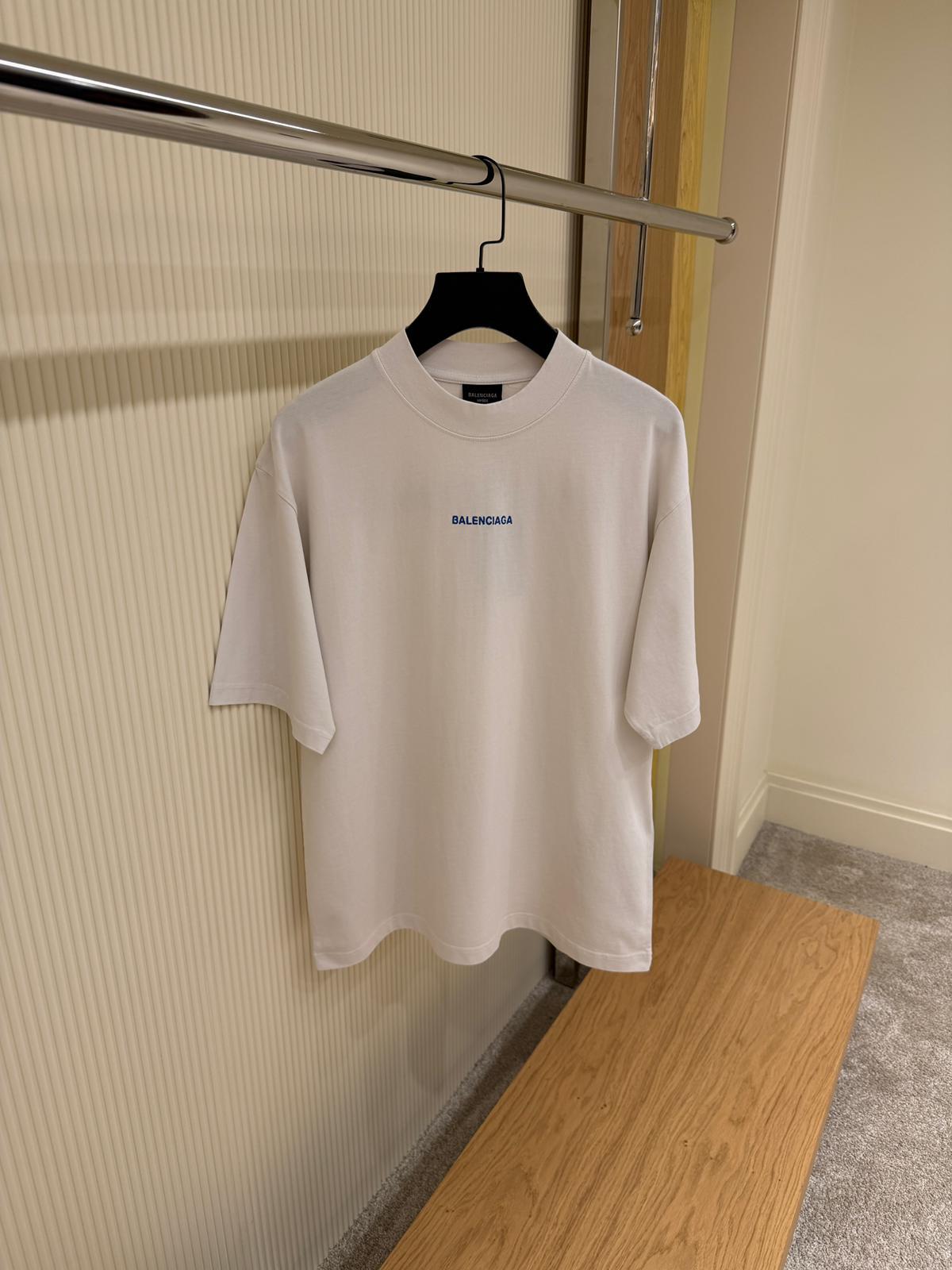 Balenciaga Short Sleeve T-shirt