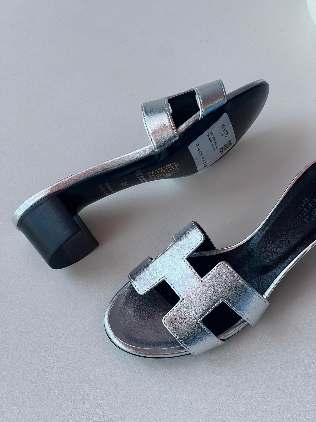 Hermes Slipper